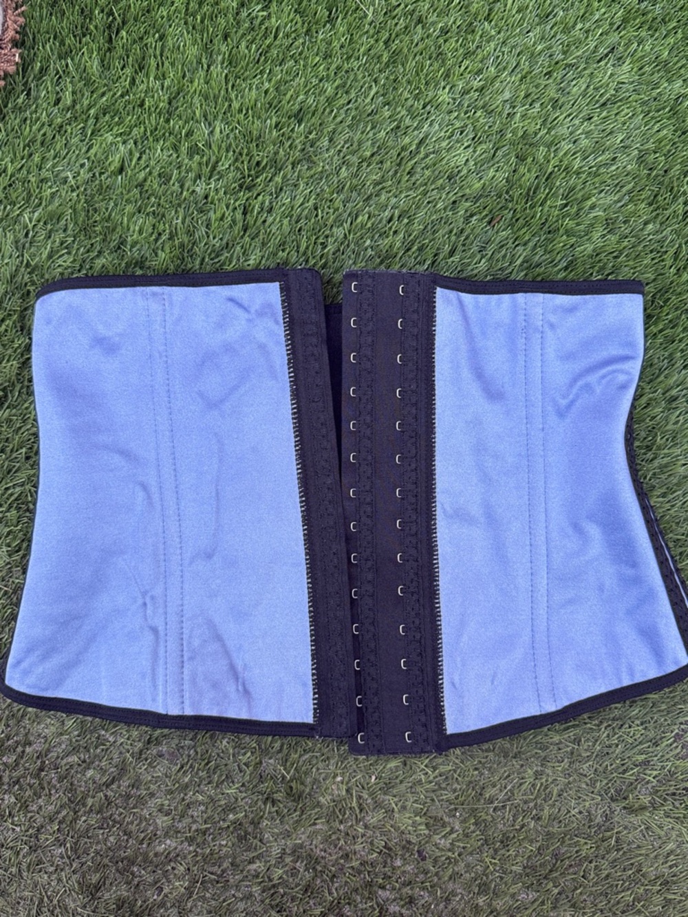 Waist-Training Corset Belt in Light Blue with Front Hook Closure Size 40 - Picture 2 of 7